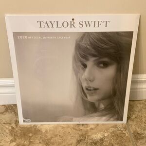 Taylor Swift 2026 NEW Official Calendar 16 month